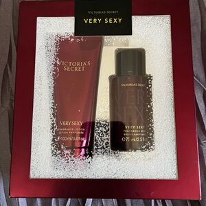 New in Box Victoria's Secret Very Sexy Fragrance Set